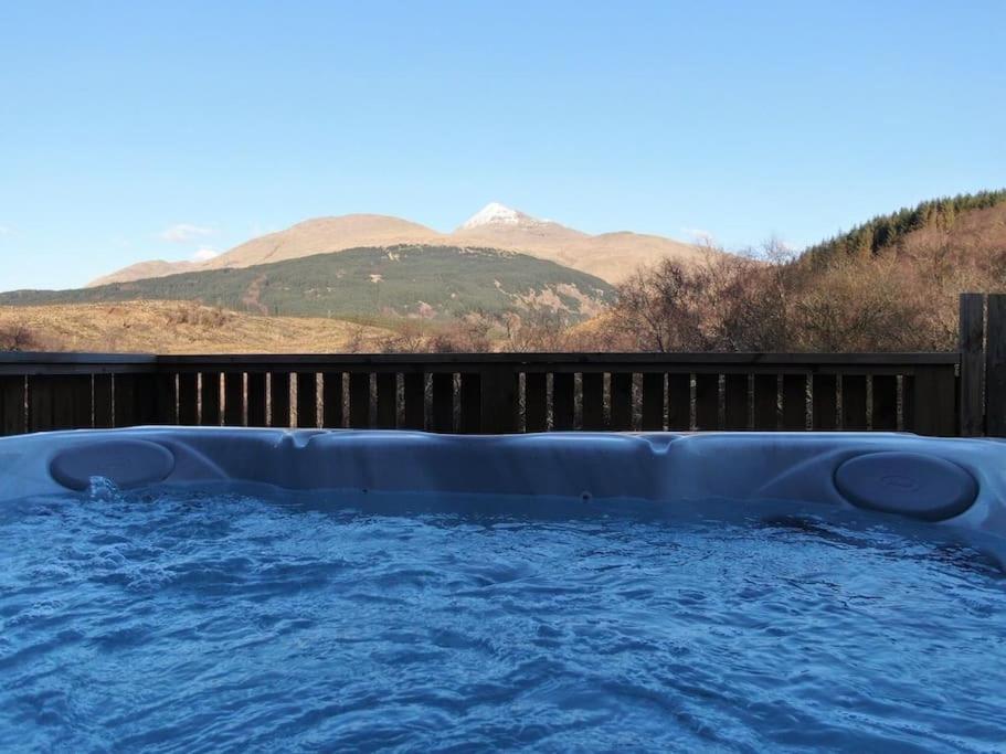 Hot Tub With Stunning View Taynuilt